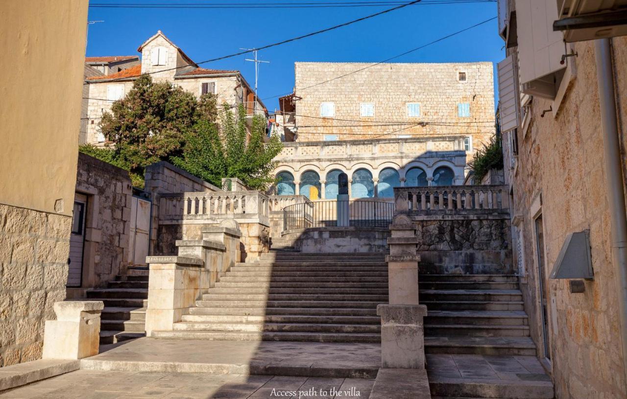 Villa Vicina Heritage Villa For 9,Milna - Close To Restaurants And Shops מראה חיצוני תמונה